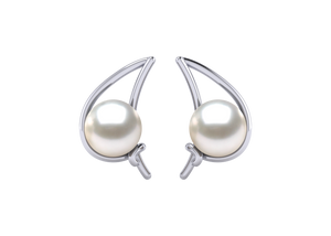 A natural color lustrous TRUE AAA QUALITY Australian South Sea Pearl Earring set features two 10mm South Sea cultured pearls. The Metal is 14K White Gold. The gram weight in this piece is approximately 1.24.