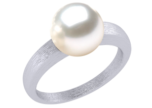 South Sea Pearl Ruby ring