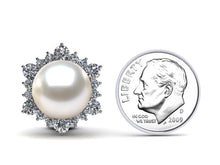 Load image into Gallery viewer, South Sea Pearl Diamond Surround Earring