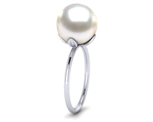 Load image into Gallery viewer, South Sea Pearl Petal Ring