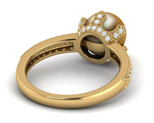 Load image into Gallery viewer, Golden Pearl Crown Ring