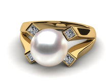 Load image into Gallery viewer, Akoya Pearl Four Princess Ring